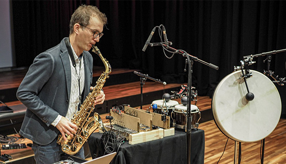 Intelligente robotische Musikinstrumente